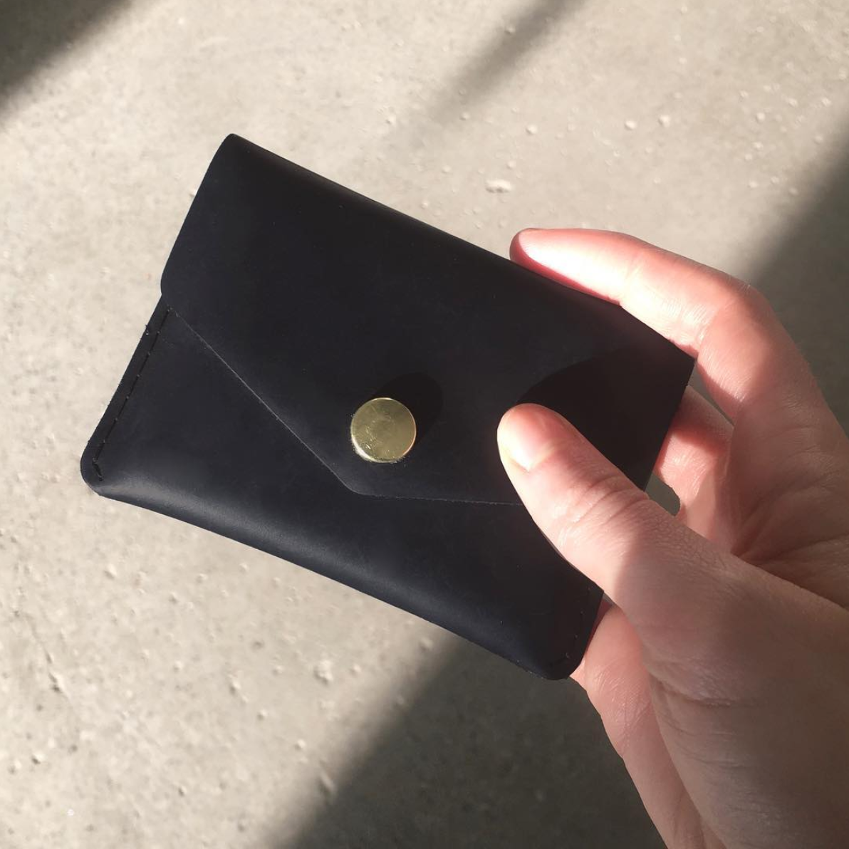 Single Snap Wallet - Black